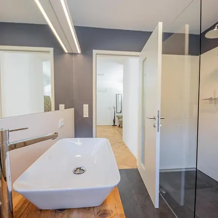 Bienenkunde Lunz Lägenhet