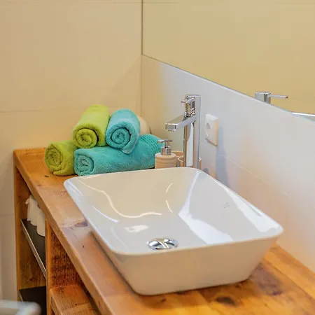 Bienenkunde Lunz Lägenhet *